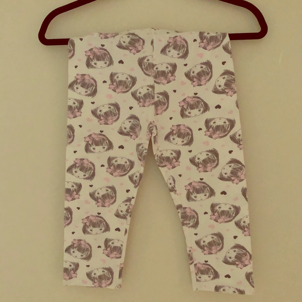 Little girl designed leggings just for $10! 🎉💕